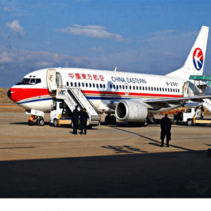 伊金霍洛机场物流航空快运业稳步发展的原因是什么？
